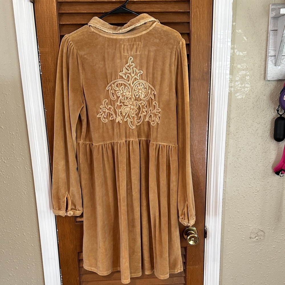 Tan Button-Up Velvet jacket - Picture 3 of 9